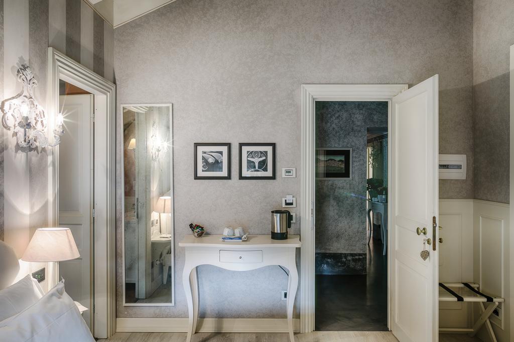 Relais Villa Vittoria Laglio Rom bilde
